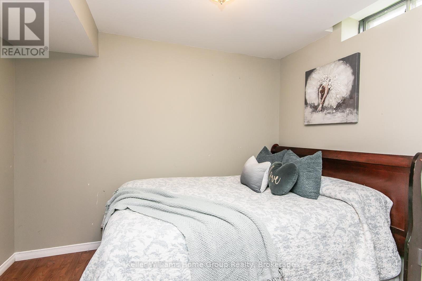 334 Christopher Drive, Cambridge, Ontario  N1P 1B9 - Photo 33 - X12442454