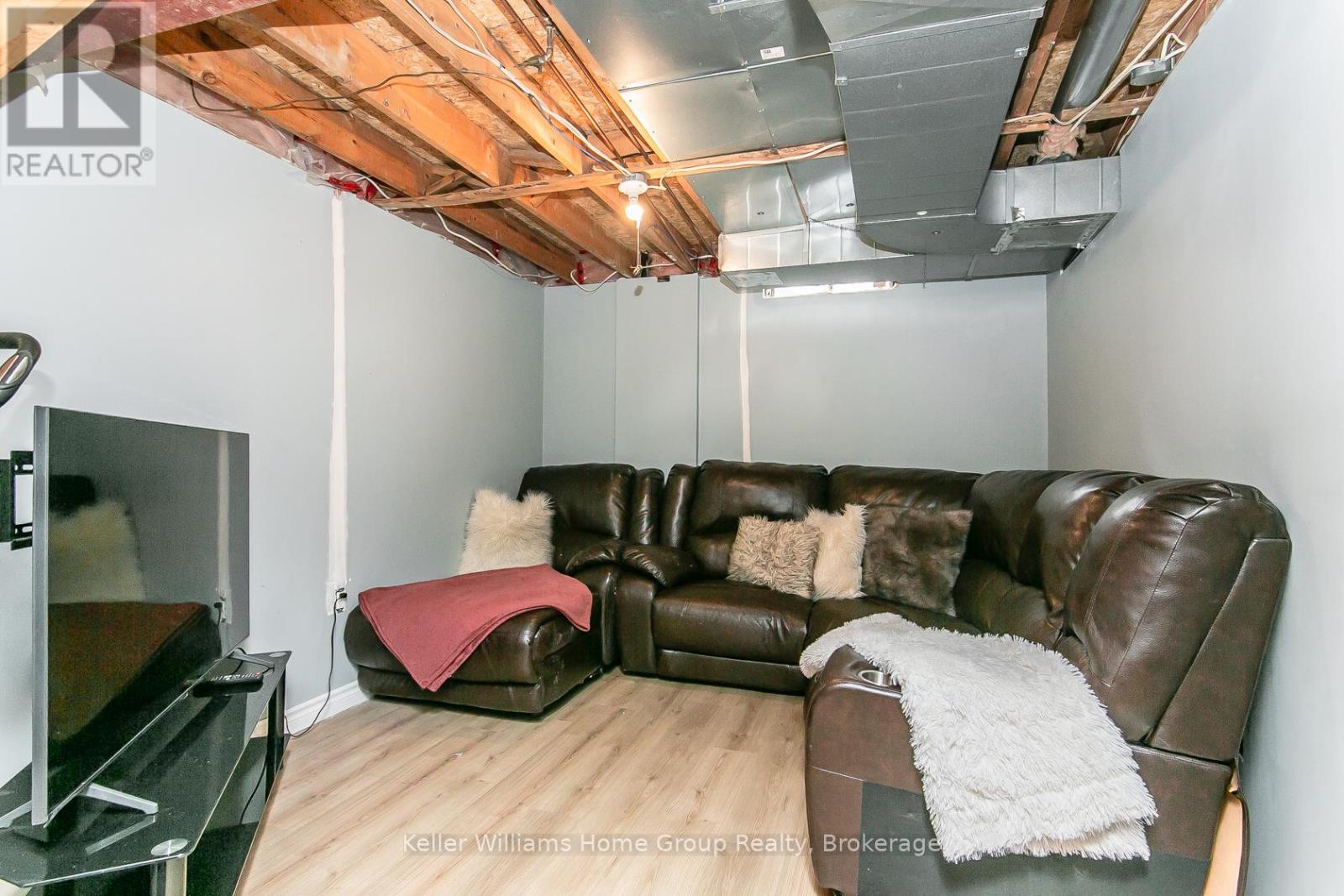 334 Christopher Drive, Cambridge, Ontario  N1P 1B9 - Photo 30 - X12442454