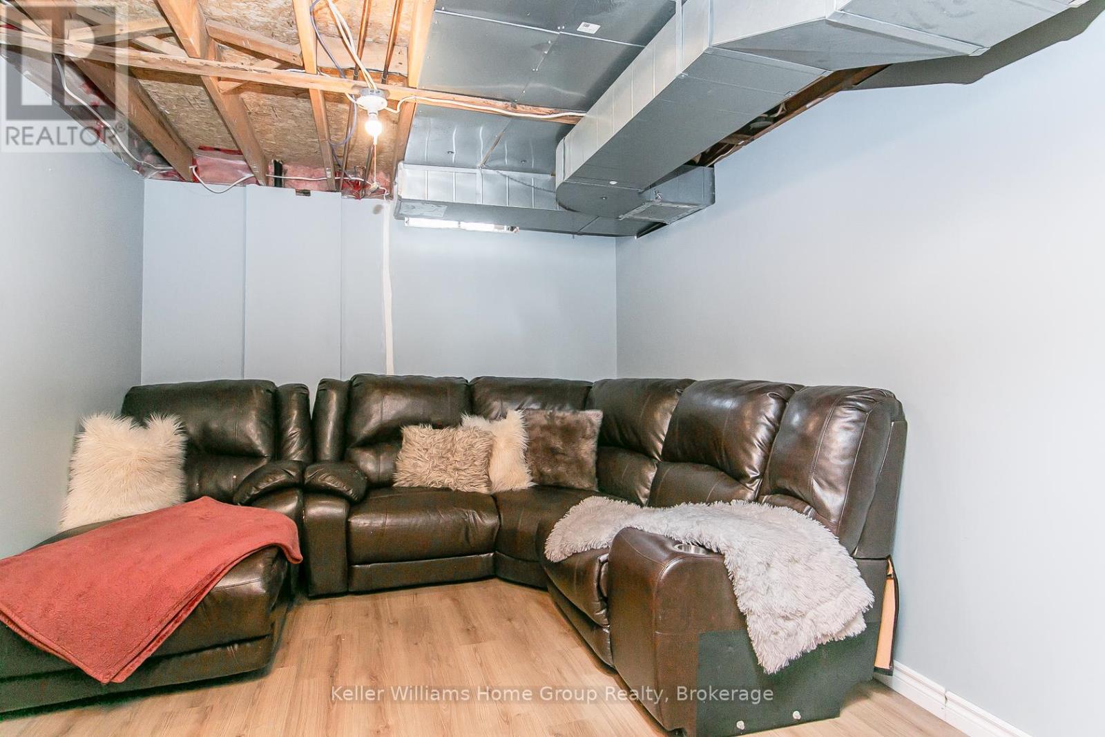 334 Christopher Drive, Cambridge, Ontario  N1P 1B9 - Photo 31 - X12442454