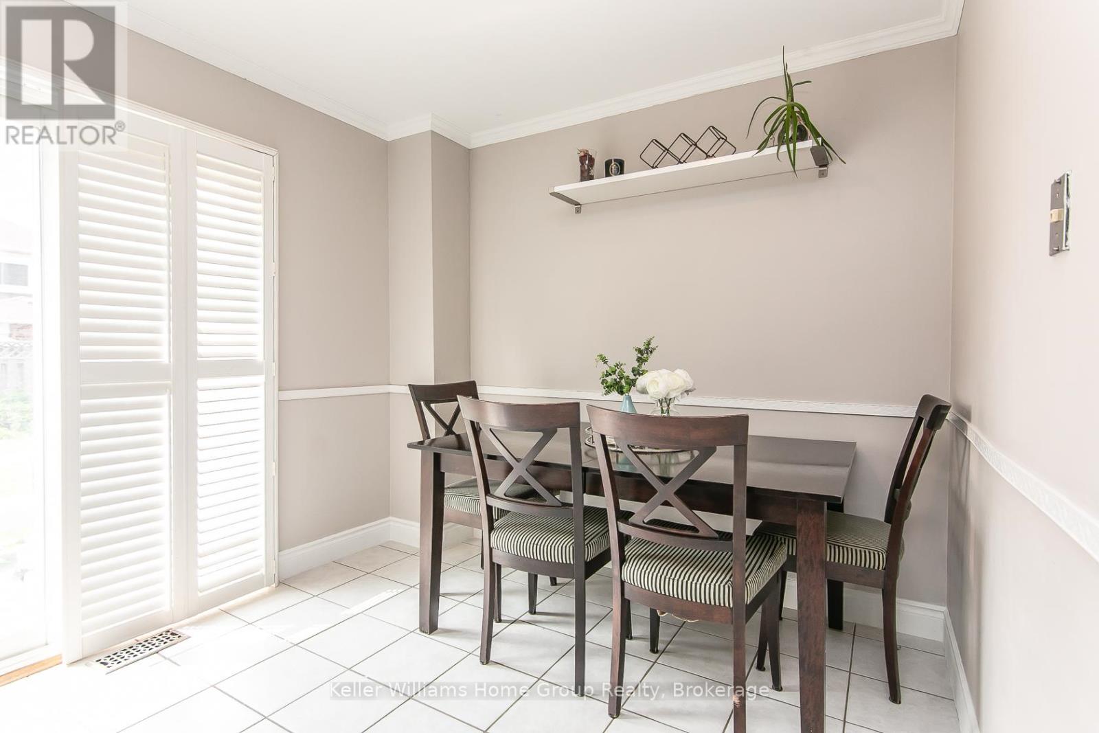 334 Christopher Drive, Cambridge, Ontario  N1P 1B9 - Photo 5 - X12442454