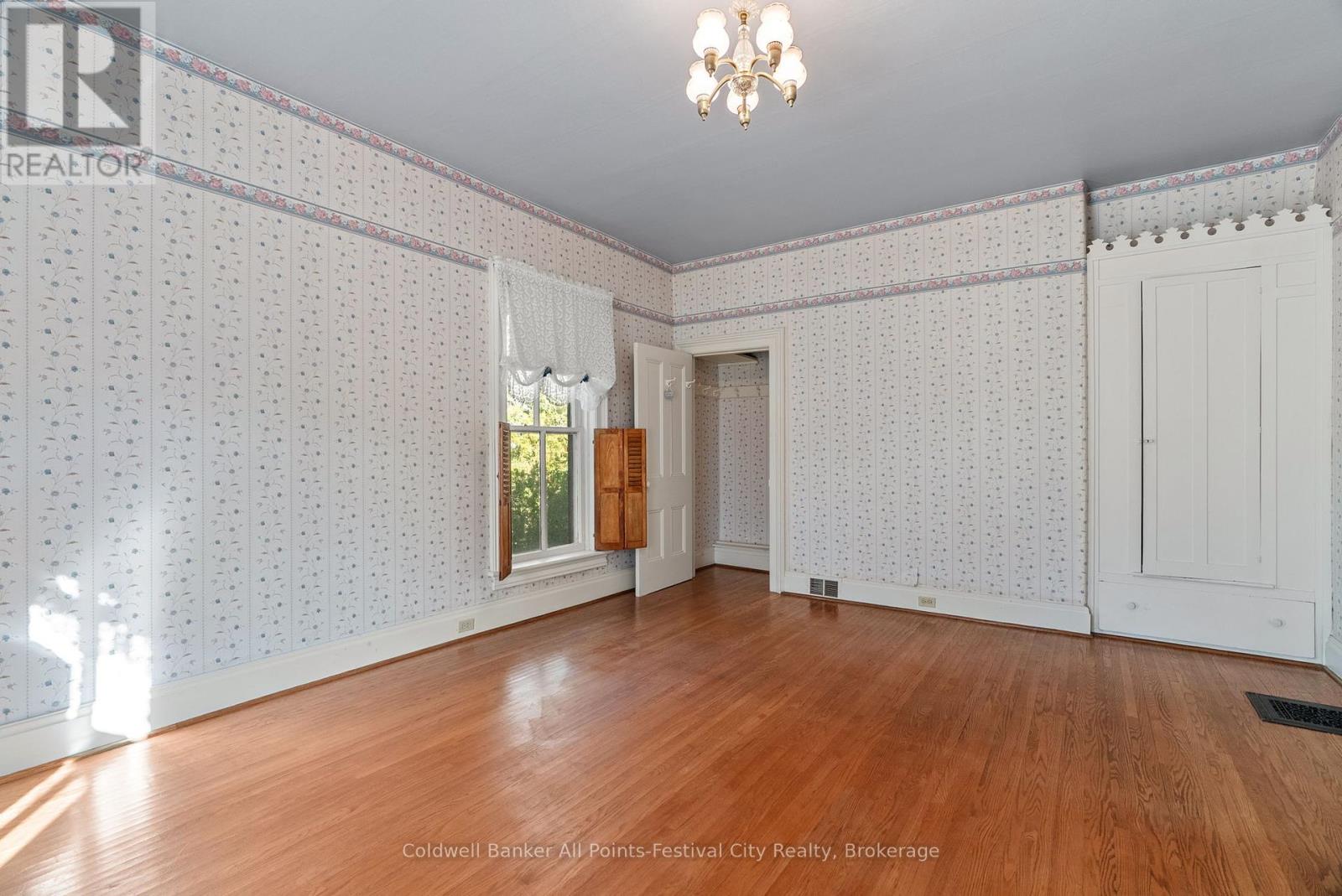 55 Nelson Street E, Goderich, Ontario  N7A 1R7 - Photo 31 - X12442461