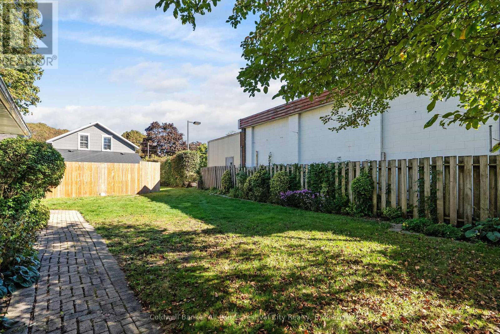 55 Nelson Street E, Goderich, Ontario  N7A 1R7 - Photo 43 - X12442461