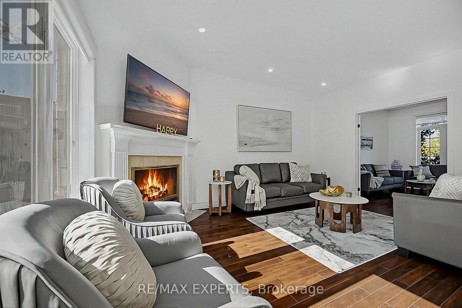 936 Talisman Drive, London South (South L), Ontario  N6K 4X6 - Photo 6 - X12442273