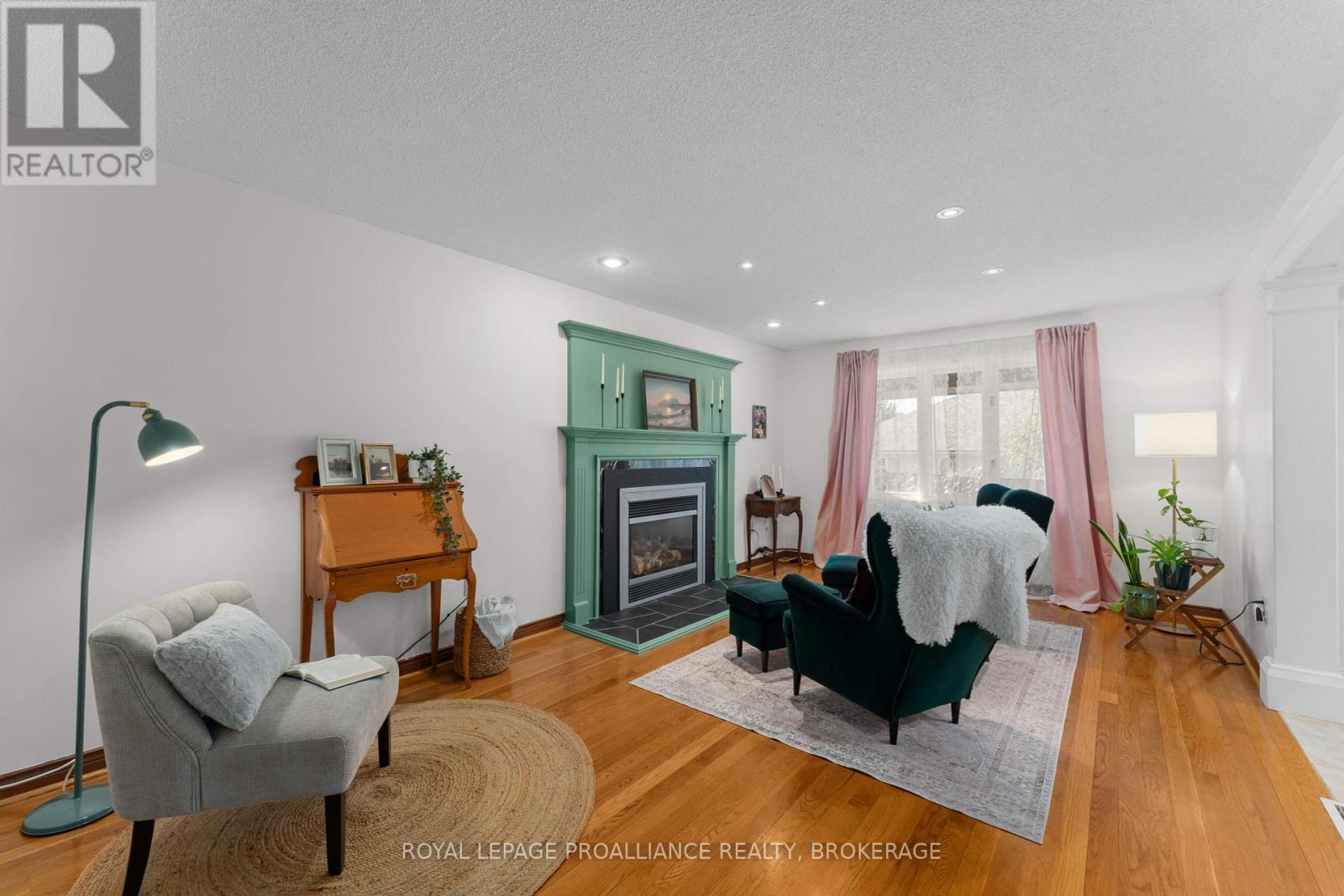 995 Auden Park Drive, Kingston, Ontario  K7M 7T0 - Photo 18 - X12442539