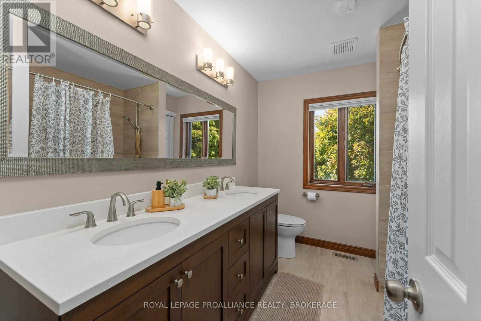 995 Auden Park Drive, Kingston, Ontario  K7M 7T0 - Photo 33 - X12442539