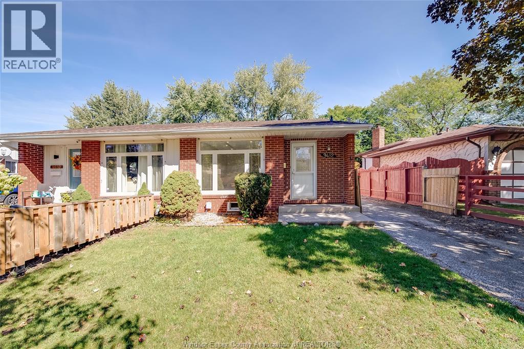 MLS# 25024823: 9482 RYERSON, Windsor, Canada