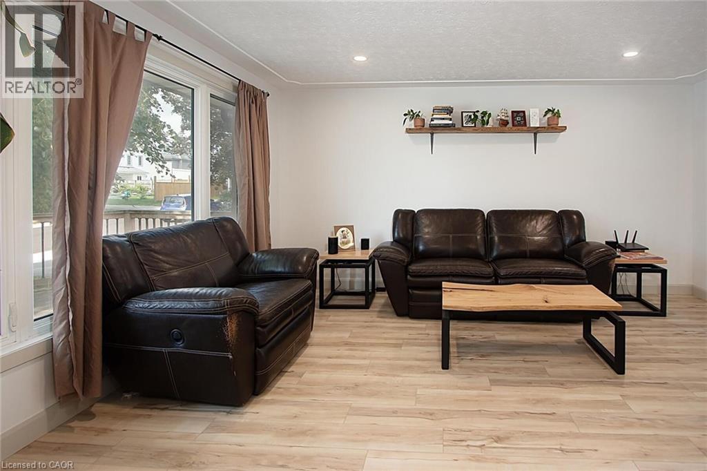 765 John Street W, Listowel, Ontario  N4W 1B6 - Photo 11 - 40759169