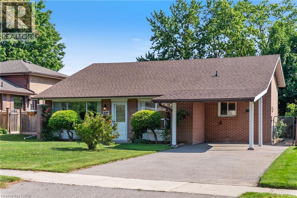 1610 HOBBS Crescent, Mississauga, Ontario