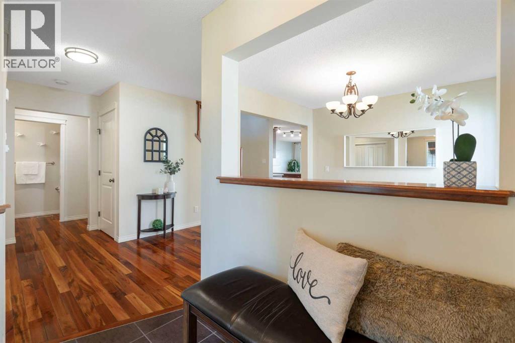 206 Silverado Range Place Sw, Calgary, Alberta  T2X 0B4 - Photo 4 - A2259026