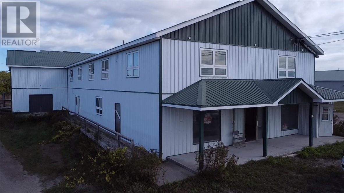 86 Vankoughnet E, Little Current, Ontario  P0P 1K0 - Photo 6 - 2119336