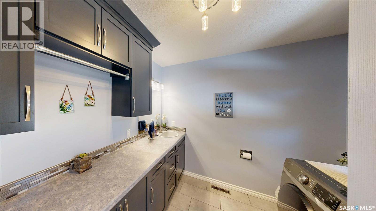 55 Metcalfe Road, Regina, Saskatchewan  S4V 0H6 - Photo 13 - SK020008