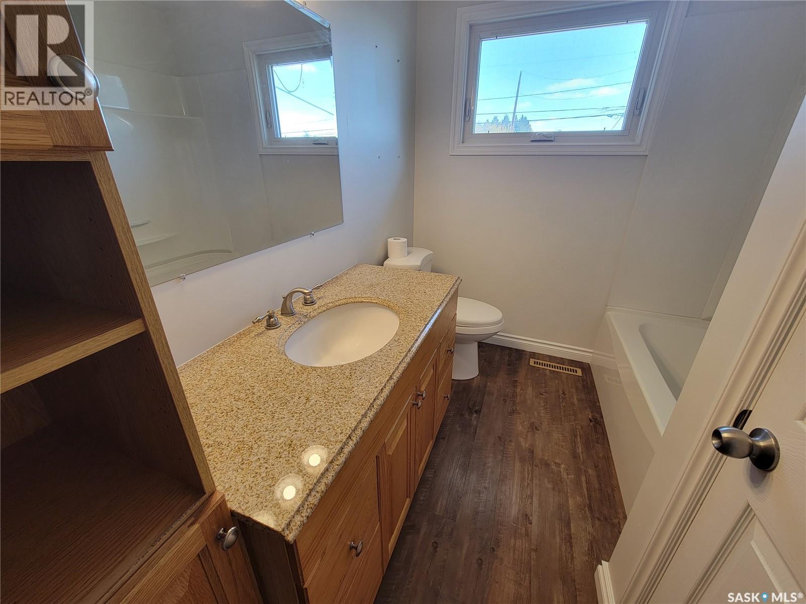 708 2nd Street W, Wilkie, Saskatchewan  S0K 4W0 - Photo 14 - SK019965