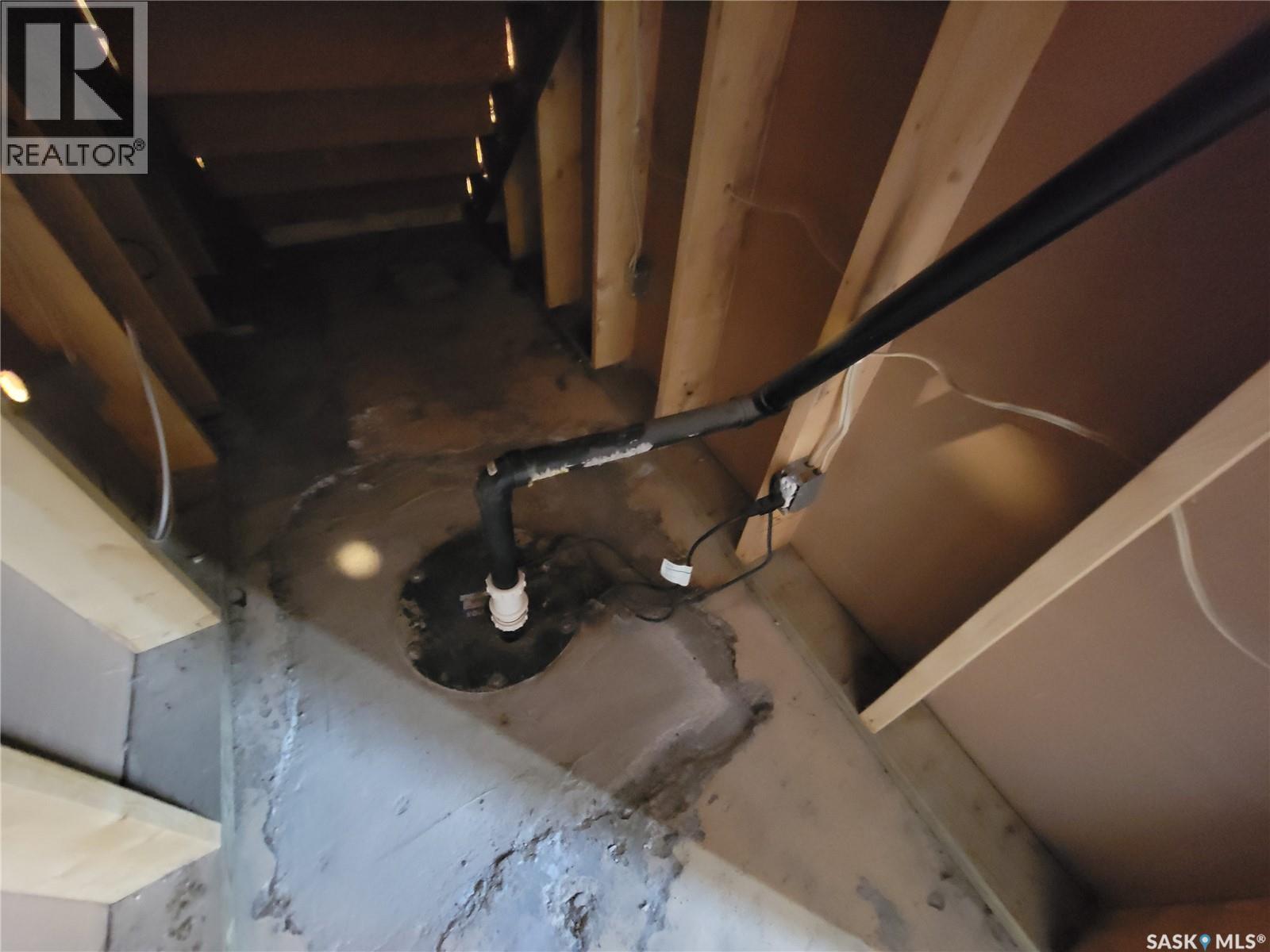 708 2nd Street W, Wilkie, Saskatchewan  S0K 4W0 - Photo 37 - SK019965