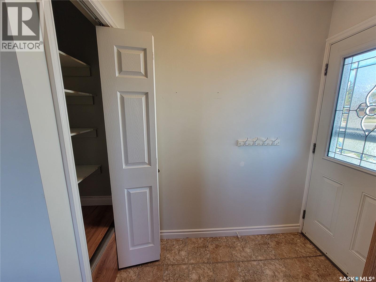 708 2nd Street W, Wilkie, Saskatchewan  S0K 4W0 - Photo 6 - SK019965