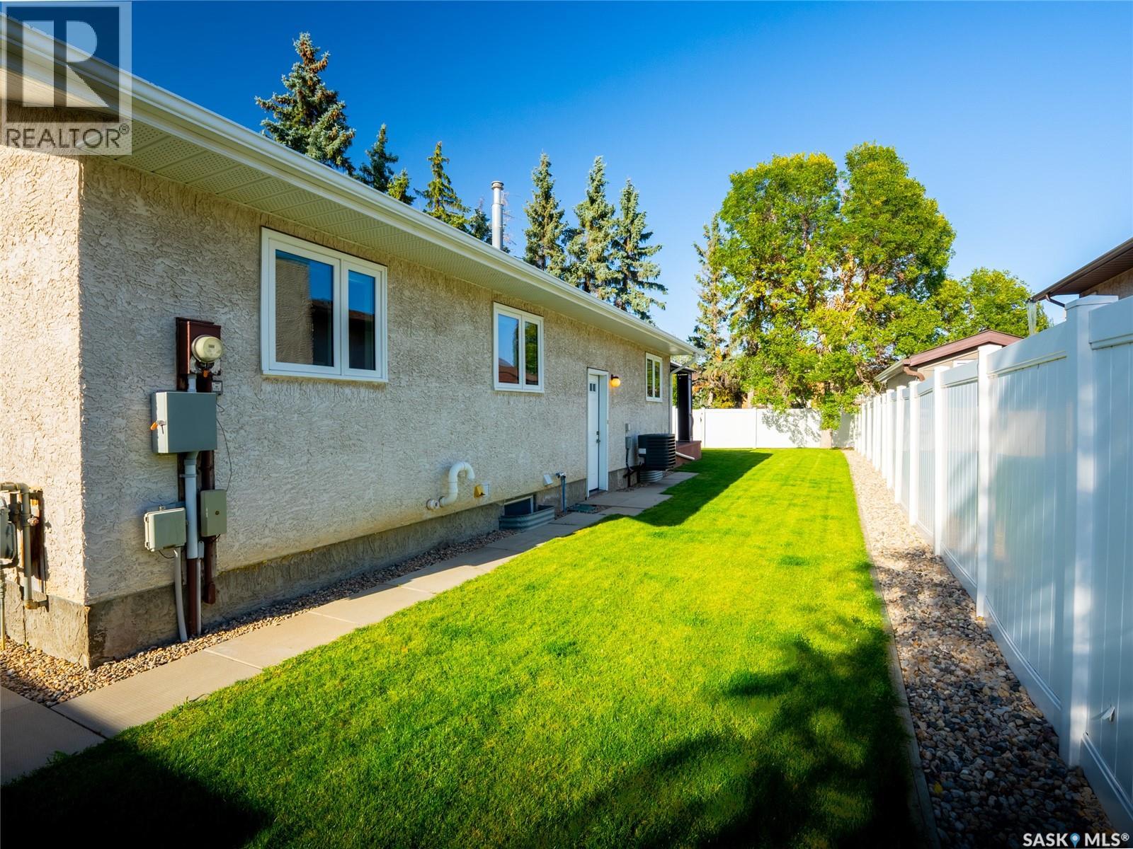 3123 Edinburgh Drive, Regina, Saskatchewan  S4V 1H5 - Photo 32 - SK019956
