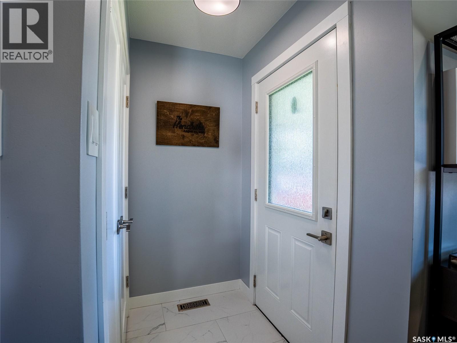 3123 Edinburgh Drive, Regina, Saskatchewan  S4V 1H5 - Photo 6 - SK019956