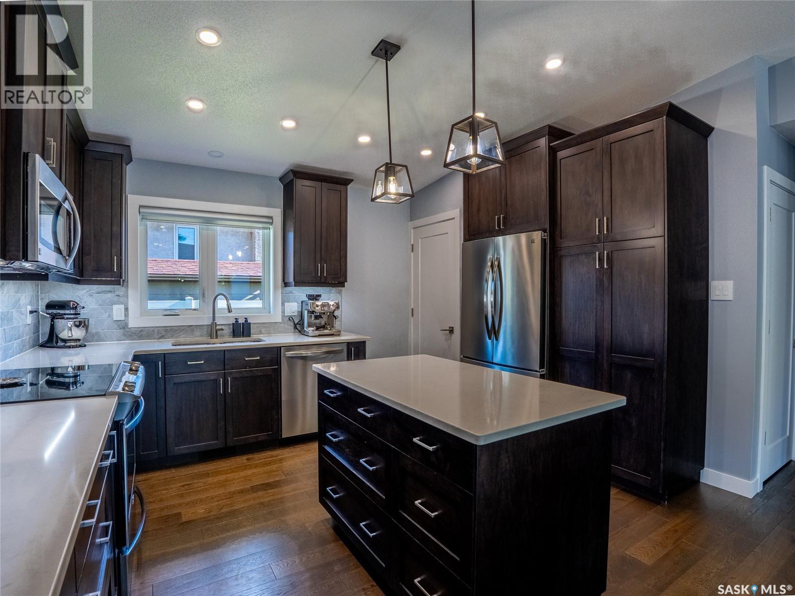 3123 Edinburgh Drive, Regina, Saskatchewan  S4V 1H5 - Photo 8 - SK019956
