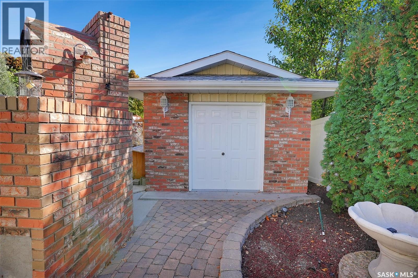 31 University Park Drive, Regina, Saskatchewan  S4V 0E1 - Photo 48 - SK019917