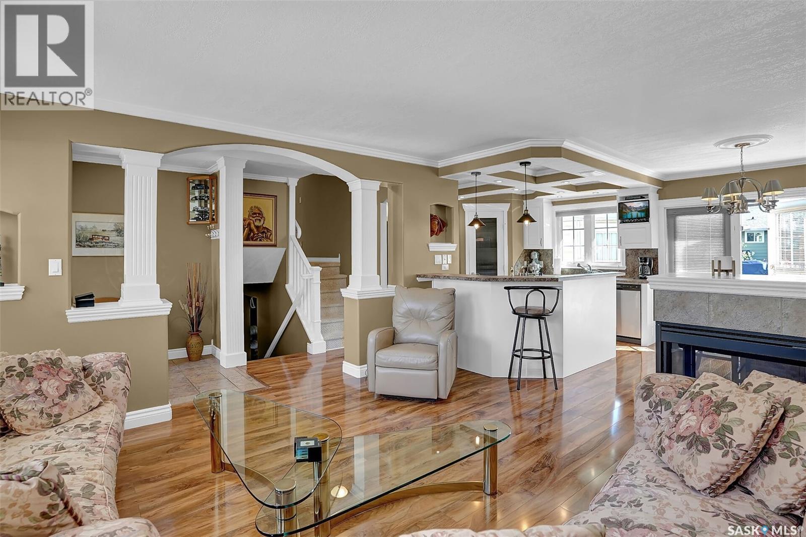 31 University Park Drive, Regina, Saskatchewan  S4V 0E1 - Photo 6 - SK019917