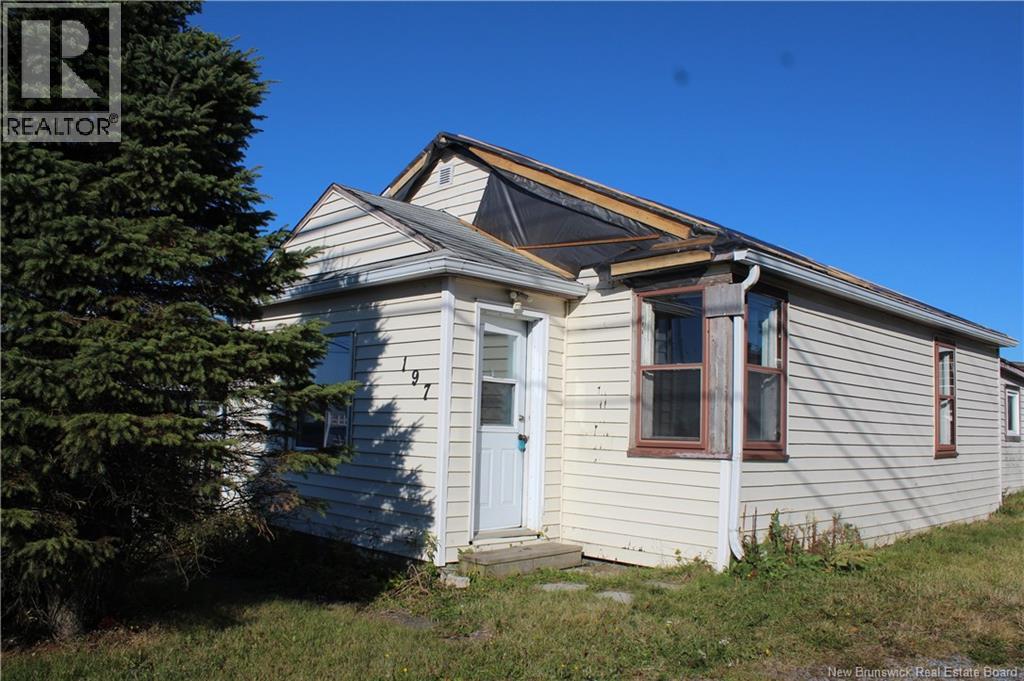 197 Loch Lomond Road, Saint John, New Brunswick  E2J 3Z6 - Photo 2 - NB127415