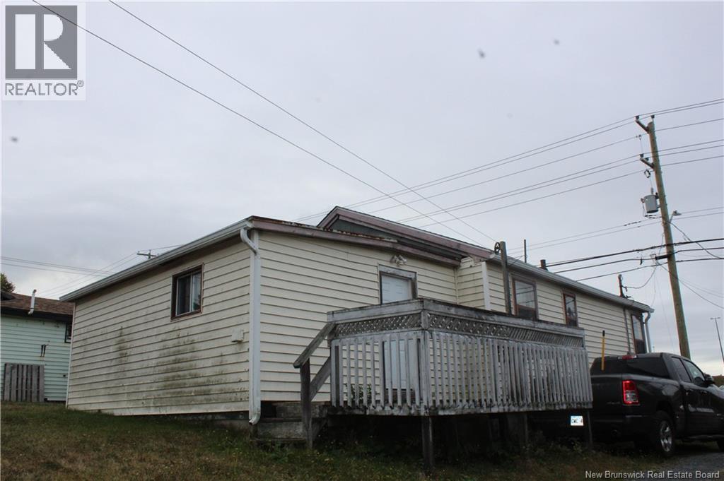 197 Loch Lomond Road, Saint John, New Brunswick  E2J 3Z6 - Photo 3 - NB127415