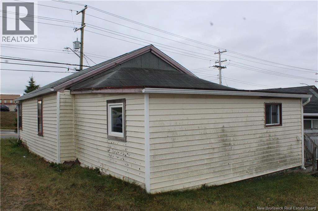 197 Loch Lomond Road, Saint John, New Brunswick  E2J 3Z6 - Photo 4 - NB127415