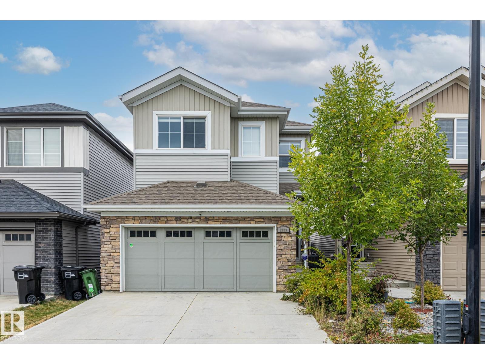 2024 160 St Sw, Edmonton, Alberta  T6W 4E7 - Photo 1 - E4460613