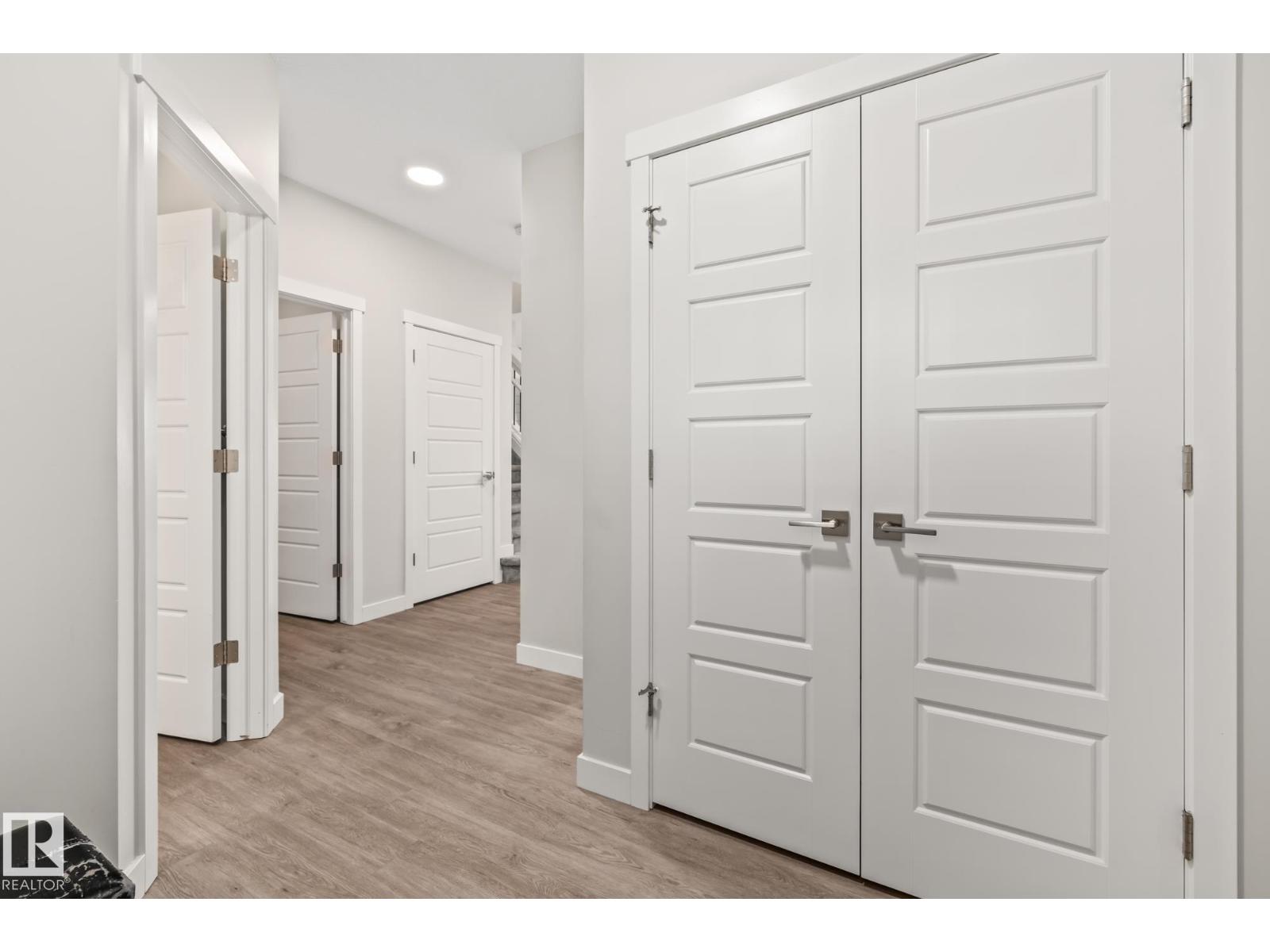2024 160 St Sw, Edmonton, Alberta  T6W 4E7 - Photo 10 - E4460613