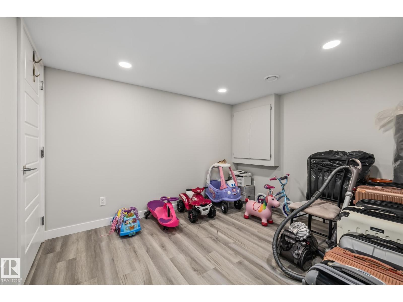 2024 160 St Sw, Edmonton, Alberta  T6W 4E7 - Photo 48 - E4460613