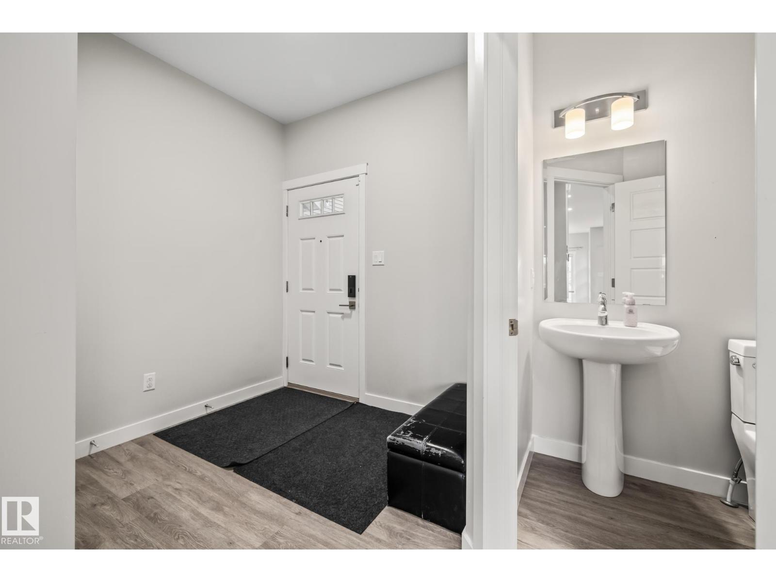 2024 160 St Sw, Edmonton, Alberta  T6W 4E7 - Photo 9 - E4460613