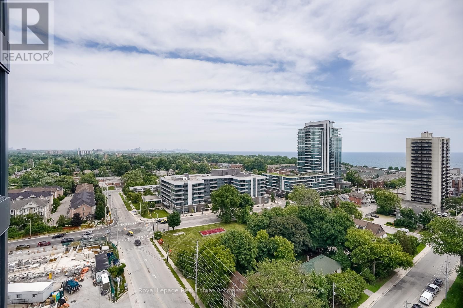 1307 - 28 Ann Street, Mississauga, Ontario  L5G 3G1 - Photo 24 - W12440691