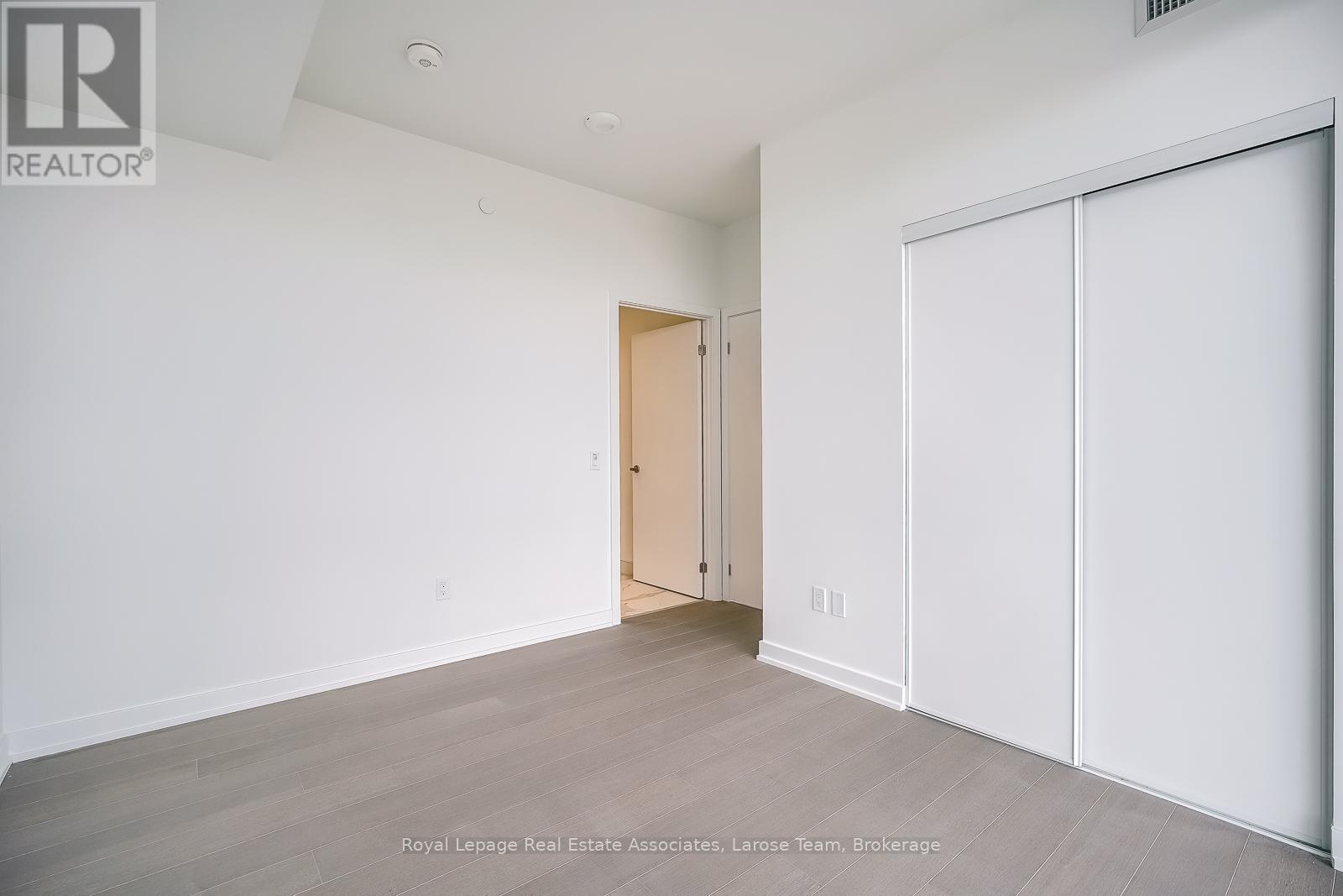 1307 - 28 Ann Street, Mississauga, Ontario  L5G 3G1 - Photo 18 - W12440691