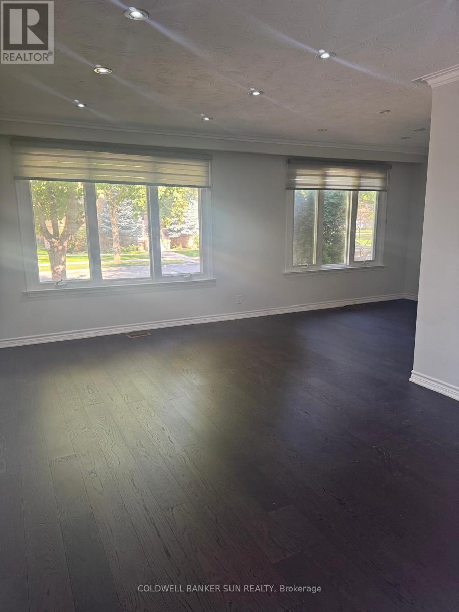 42 Jansusie Road, Toronto, Ontario  M9W 4V5 - Photo 3 - W12441556