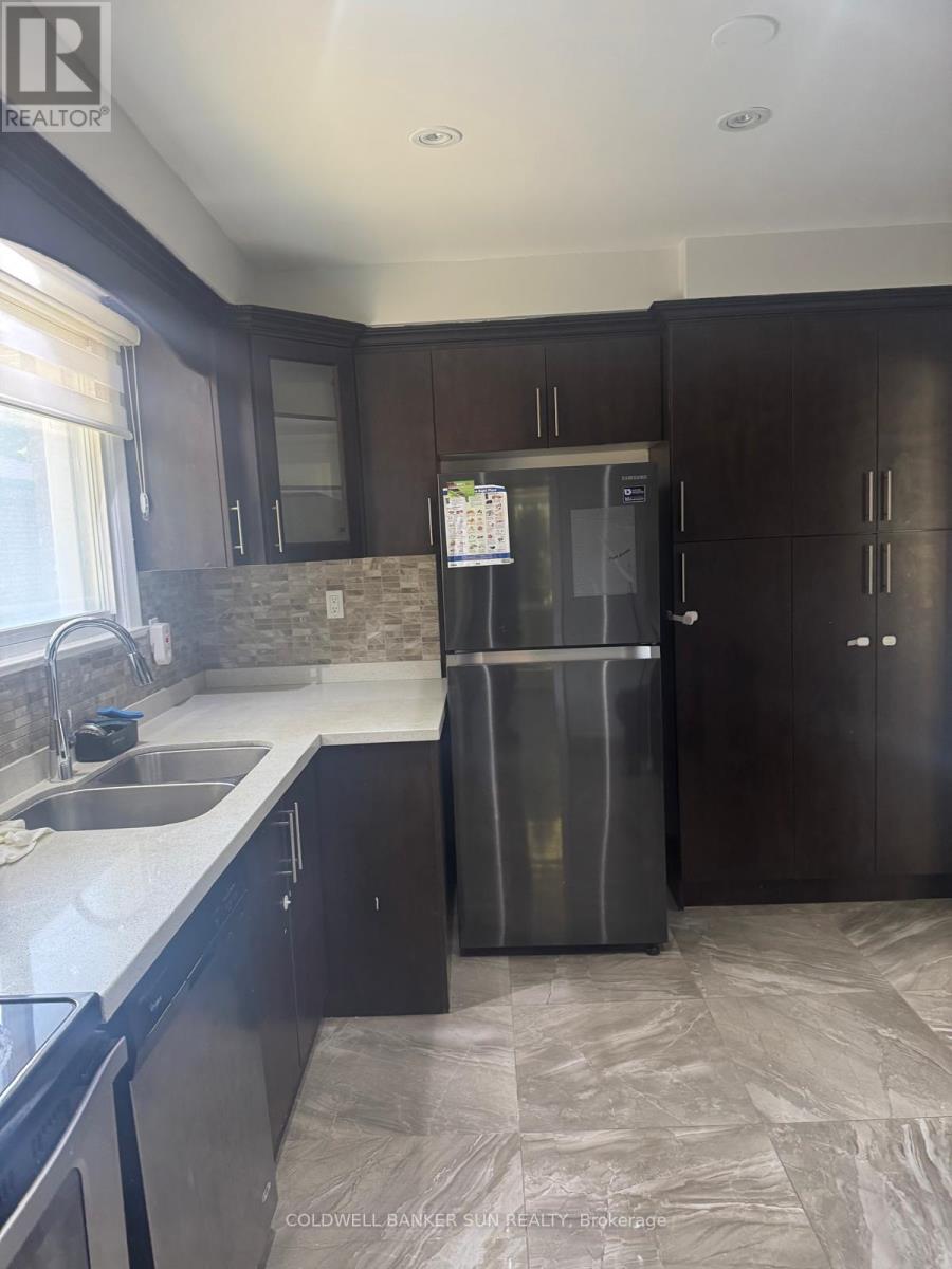 42 Jansusie Road, Toronto, Ontario  M9W 4V5 - Photo 6 - W12441556