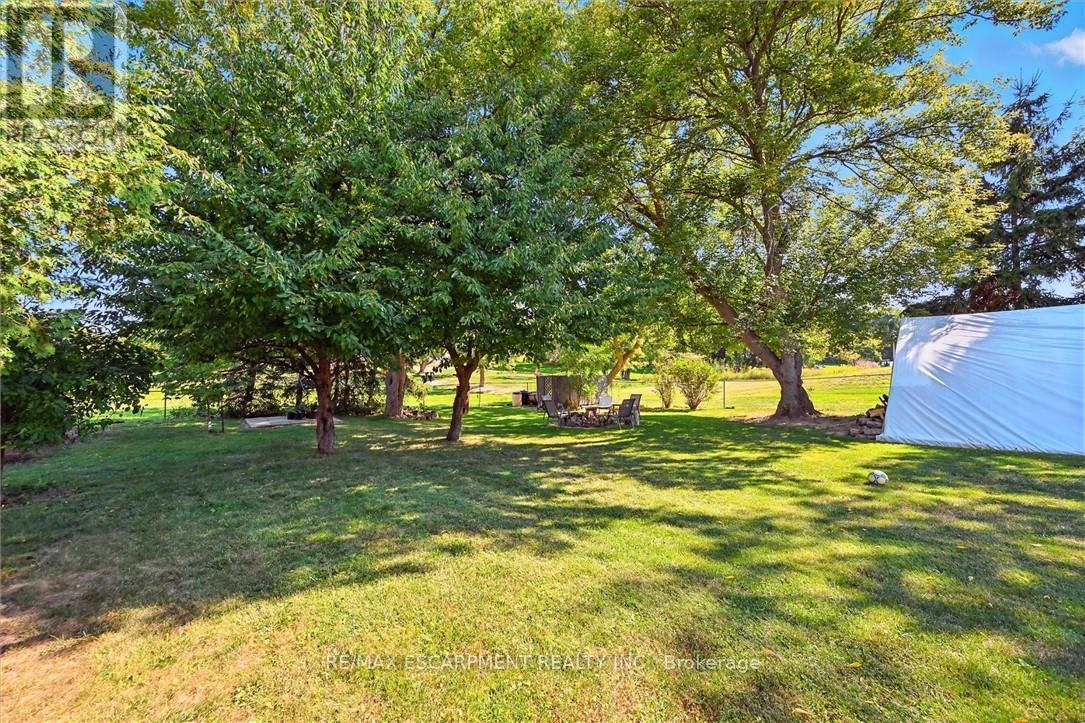 8554 Haldibrook Road, Hamilton, Ontario  N3W 2G8 - Photo 43 - X12375432
