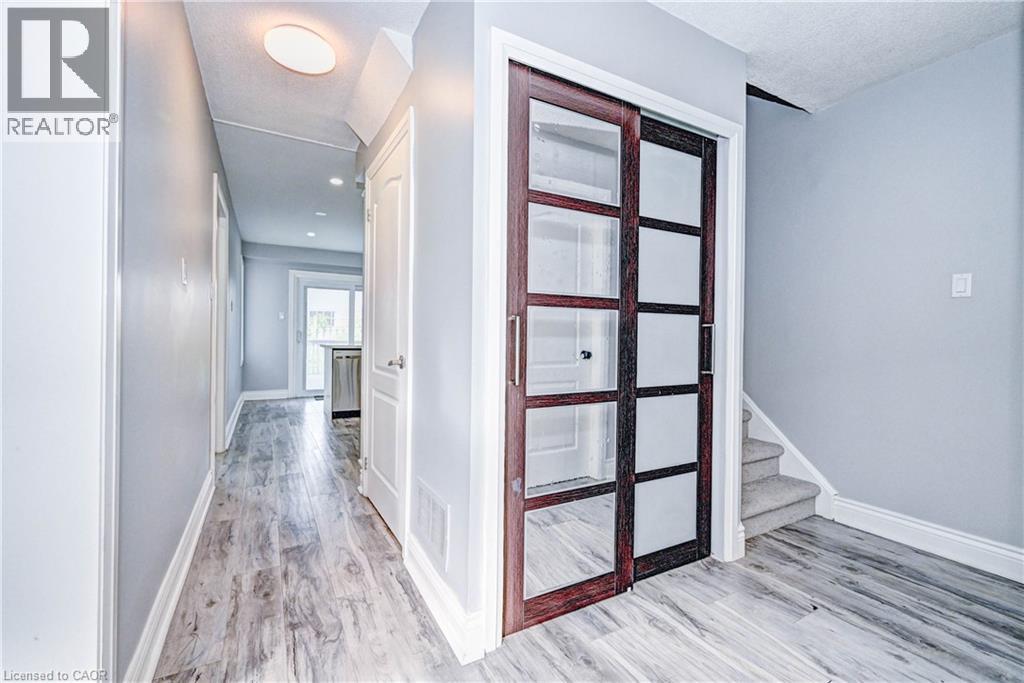 549 Burnett Avenue, Cambridge, Ontario  N1T 1M6 - Photo 3 - 40774356
