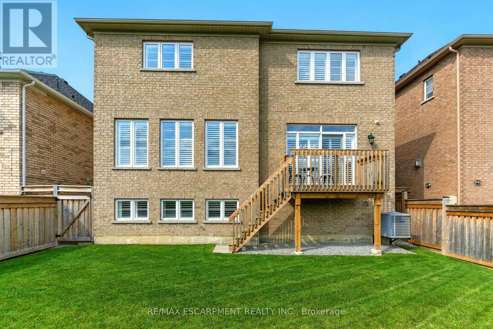 15 Robarts Drive, Hamilton, Ontario  L9K 0H6 - Photo 50 - X12438154