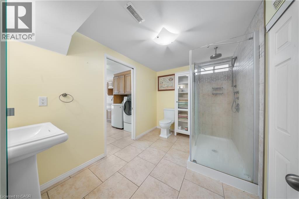54 Pathfinder Crescent, Kitchener, Ontario  N2P 1S6 - Photo 26 - 40771375