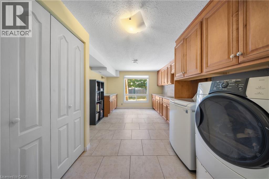 54 Pathfinder Crescent, Kitchener, Ontario  N2P 1S6 - Photo 27 - 40771375