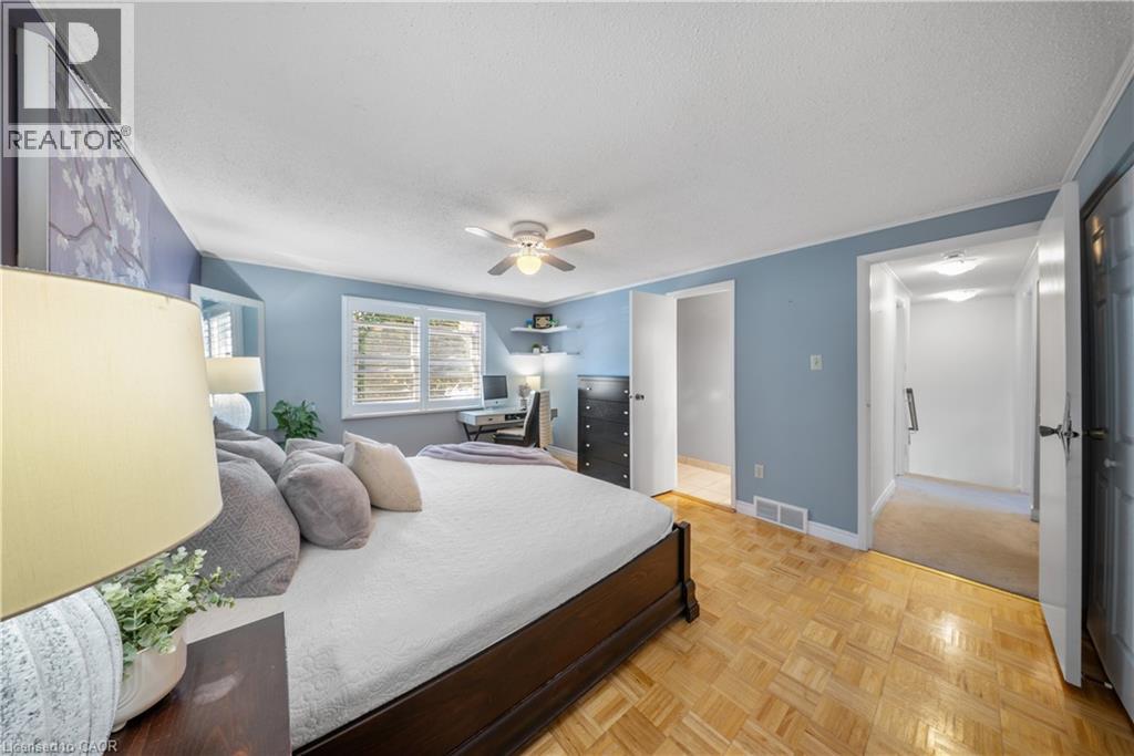 54 Pathfinder Crescent, Kitchener, Ontario  N2P 1S6 - Photo 36 - 40771375