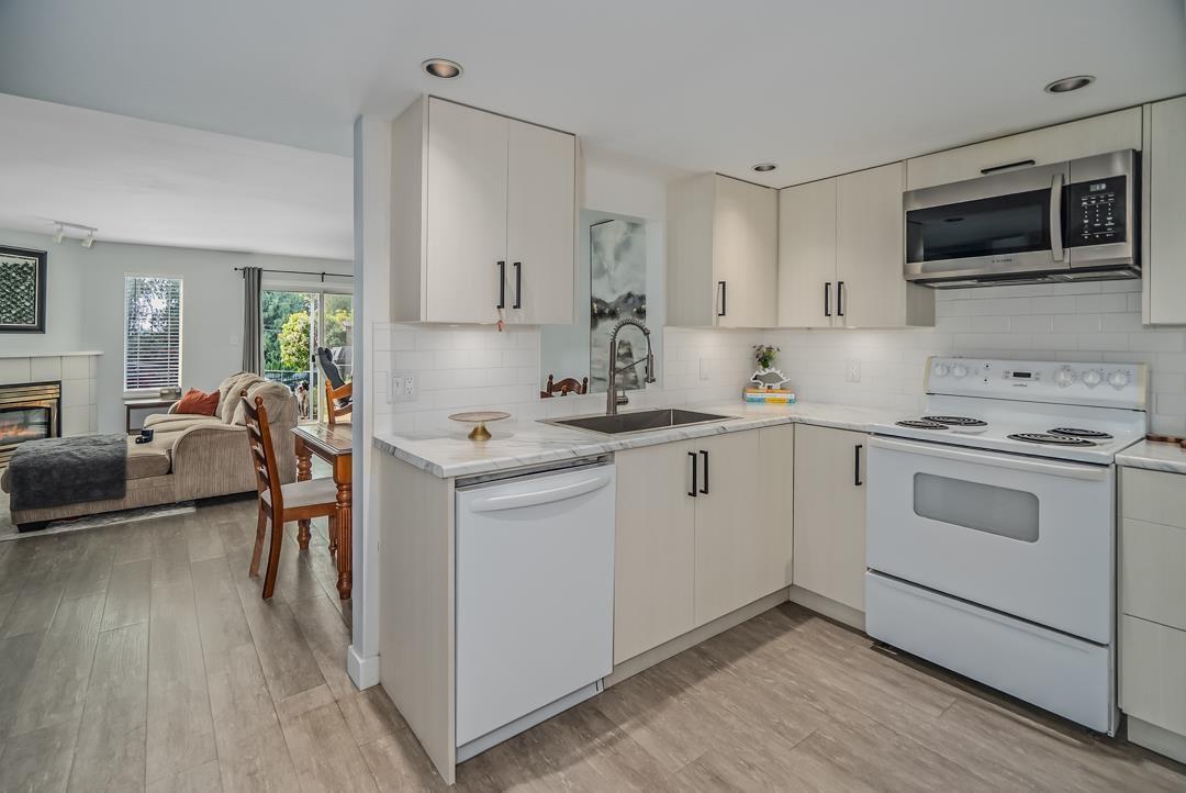 53 32361 Mcrae Avenue, Mission, British Columbia  V2V 4X7 - Photo 13 - R3054300