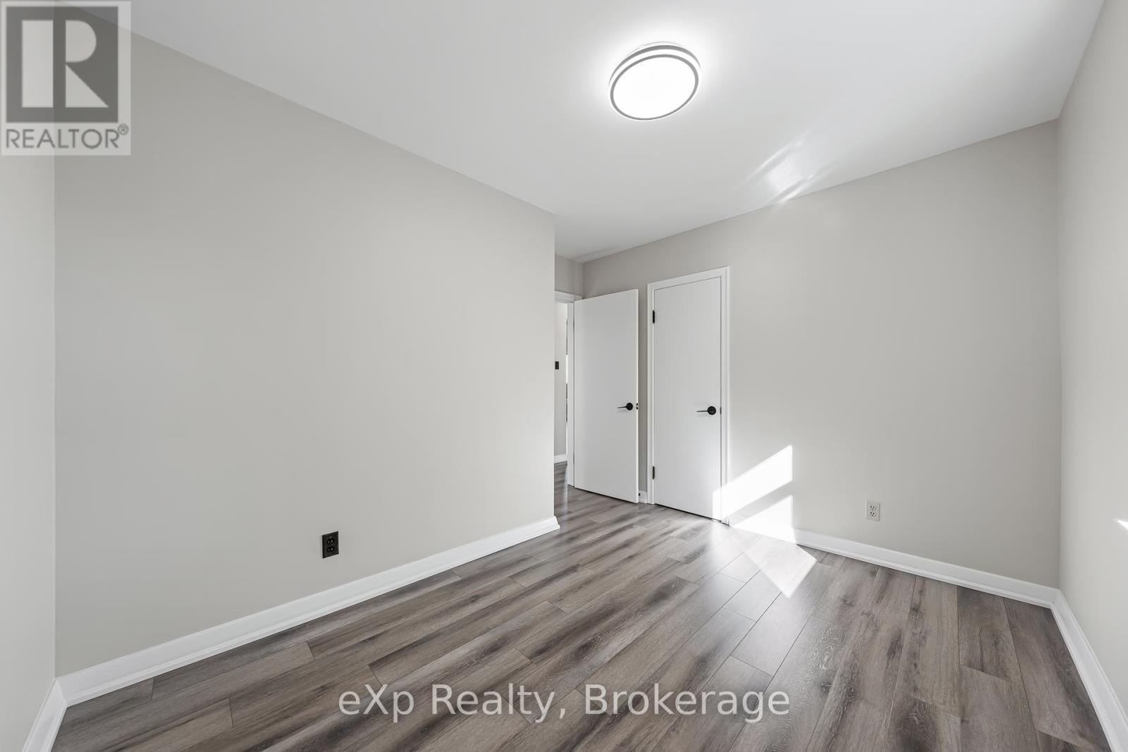 2 Skov Crescent, Guelph, Ontario  N1E 4B7 - Photo 23 - X12442576