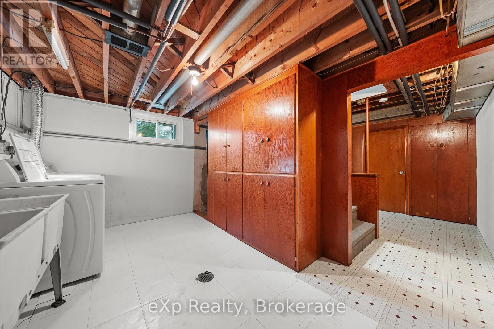 2 Skov Crescent, Guelph, Ontario  N1E 4B7 - Photo 30 - X12442576