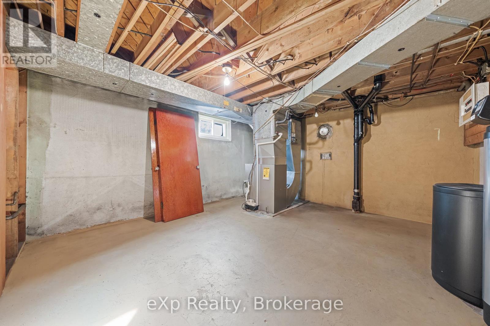 2 Skov Crescent, Guelph, Ontario  N1E 4B7 - Photo 38 - X12442576