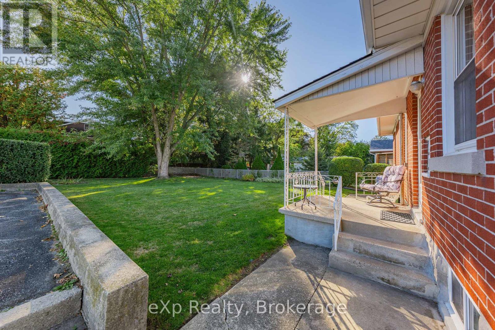 2 Skov Crescent, Guelph, Ontario  N1E 4B7 - Photo 41 - X12442576