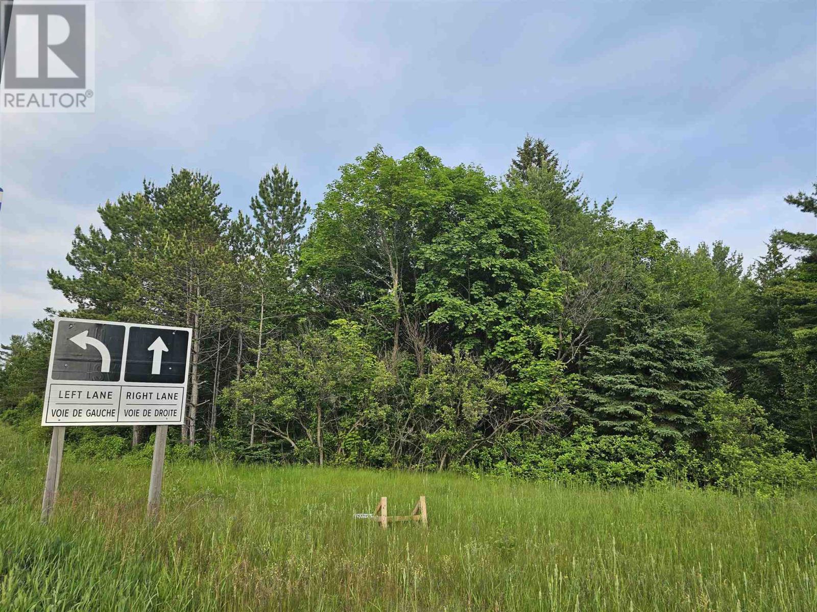 1705 Trunk Rd, Sault Ste. Marie, Ontario  P6A 5K9 - Photo 5 - SM252827