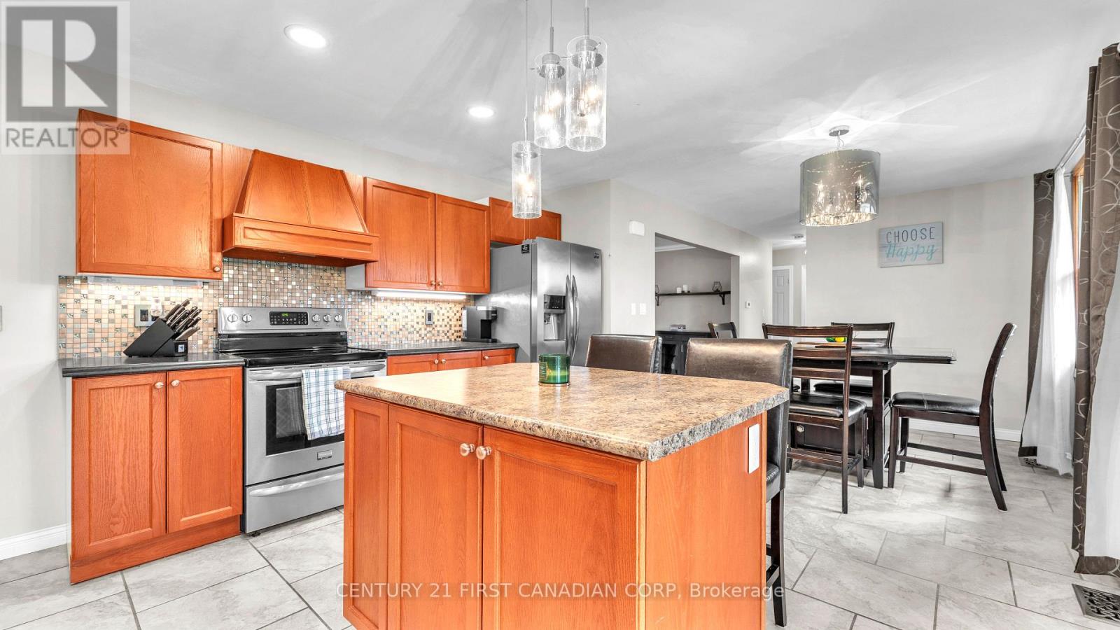 150 Rutherford Avenue, Aylmer, Ontario  N5H 2N8 - Photo 6 - X12442616