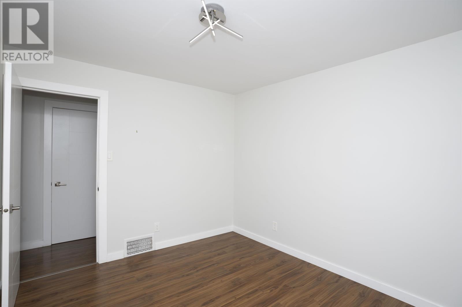 121 Chercover Dr, Thunder Bay, Ontario  P7G 1A7 - Photo 17 - TB252972