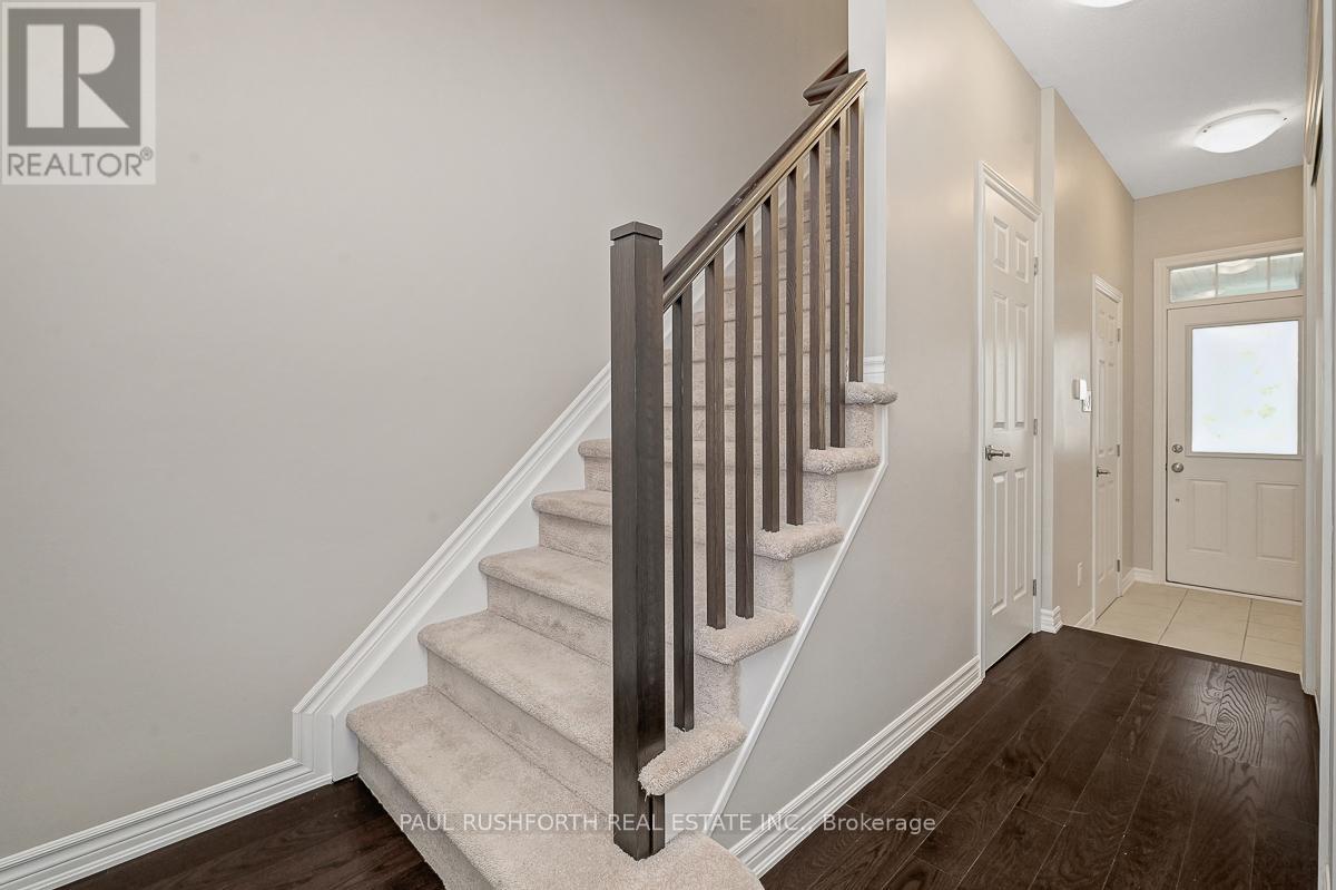 51 Tapadero Avenue, Ottawa, Ontario  K2V 0E1 - Photo 2 - X12442564