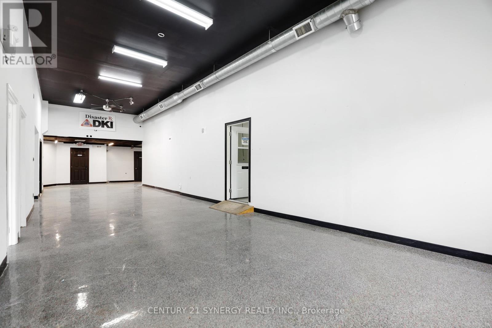 Unit 2 - 42 Union Street, Smiths Falls, Ontario  K7A 5C4 - Photo 10 - X12442573